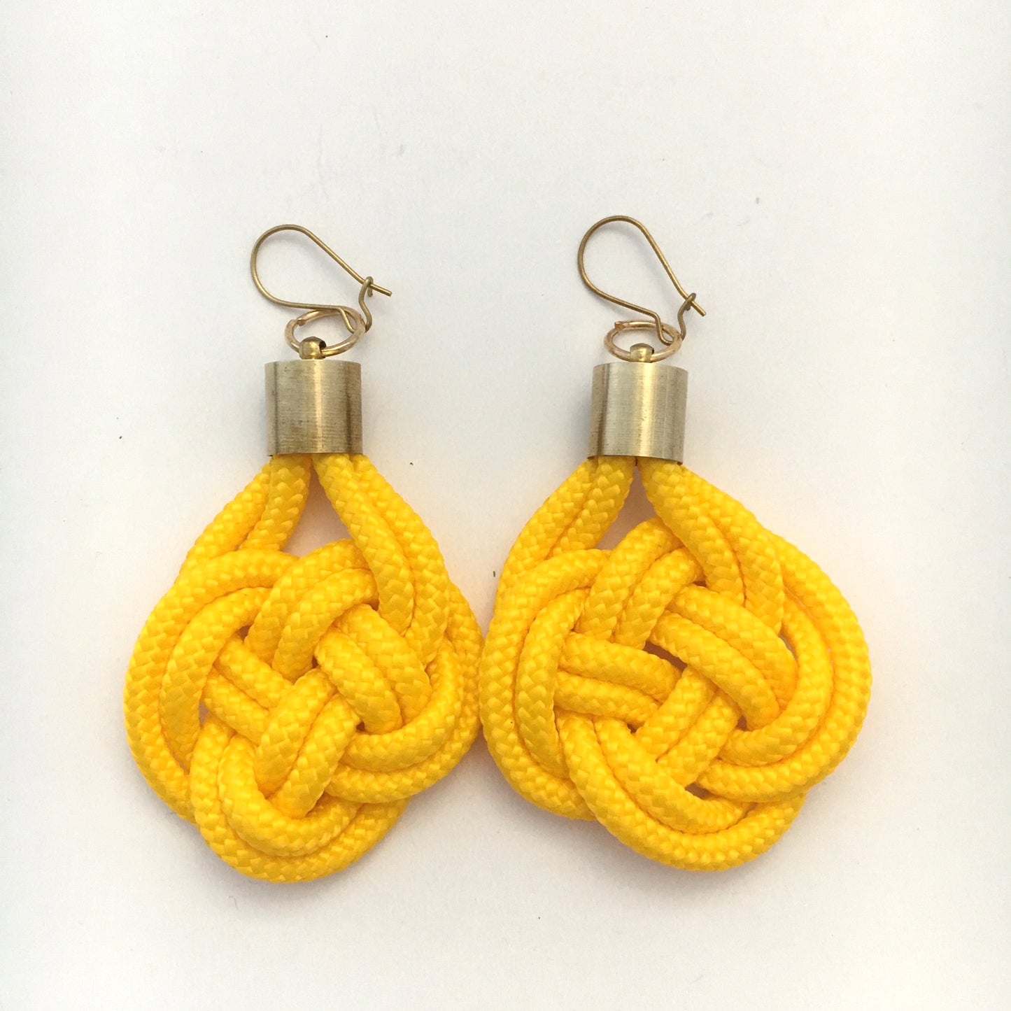 Knot earrings - Yellow